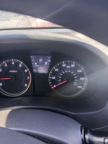 2013 Hyundai Accent GLS