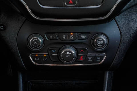 2020 Jeep Cherokee Latitude