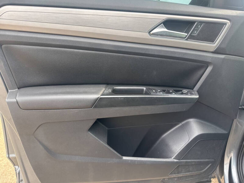 2019 Volkswagen Atlas V6 SE