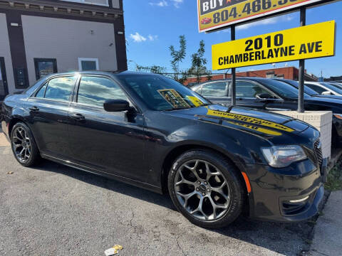 2017 Chrysler 300