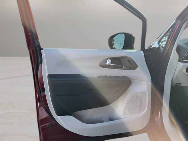 2020 Chrysler Pacifica Touring L Plus