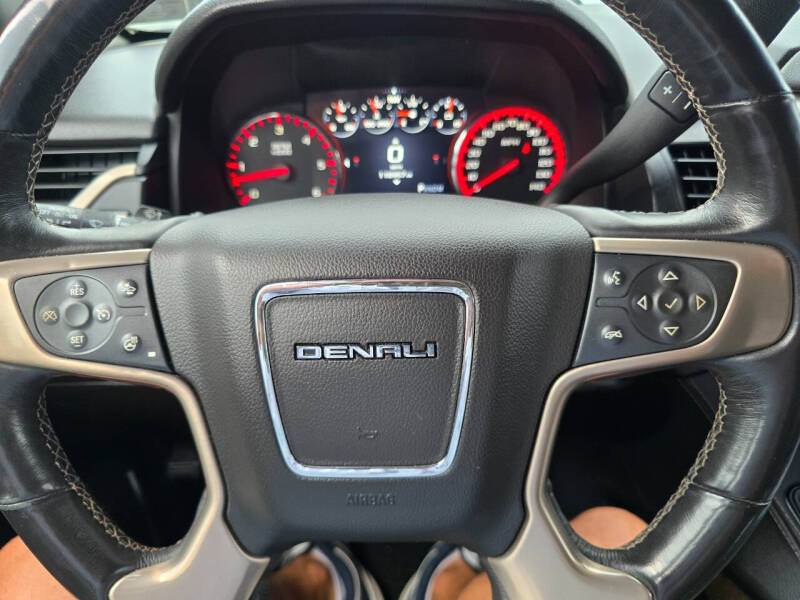 2016 GMC Yukon Denali