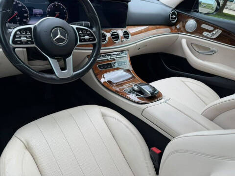 2019 Mercedes-Benz E-Class E 300