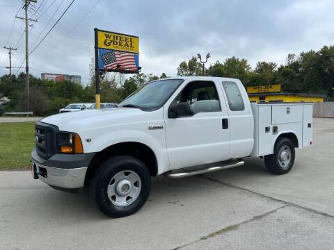 2006 Ford F-250 Super Duty for sale at Wheel & Deal Auto Sales Inc. in Cincinnati OH