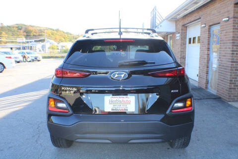 2021 Hyundai Kona SEL