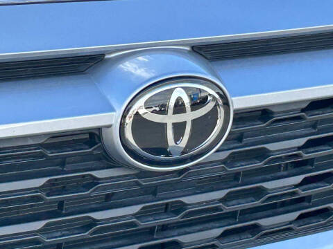 2025 Toyota RAV4 Hybrid XLE Premium