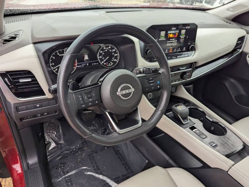 2023 Nissan Rogue SL