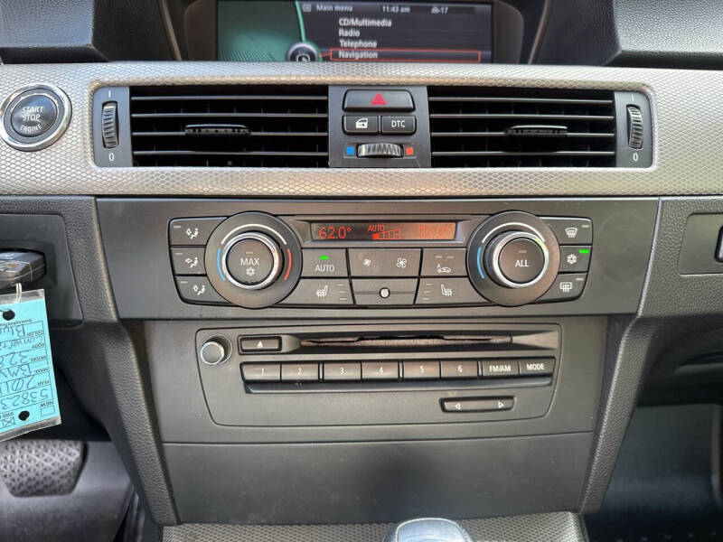 2011 BMW 3 Series 328i