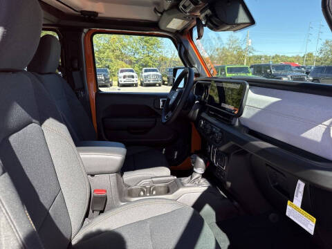 2025 Jeep Gladiator Sport S