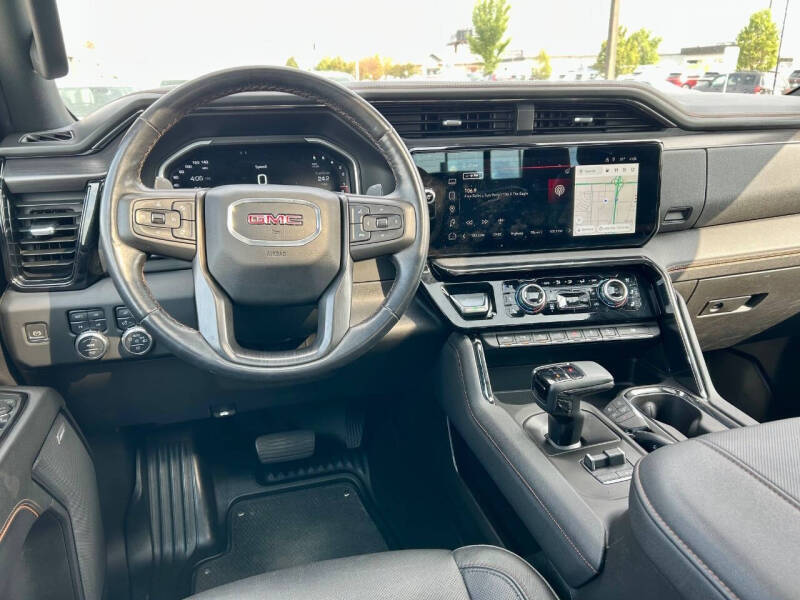 2023 GMC Sierra 1500 AT4