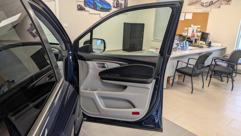 2017 Honda Pilot EX