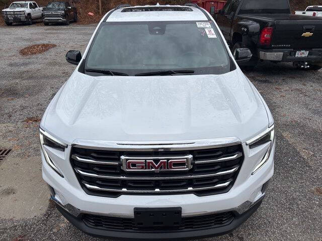2024 GMC Acadia Elevation