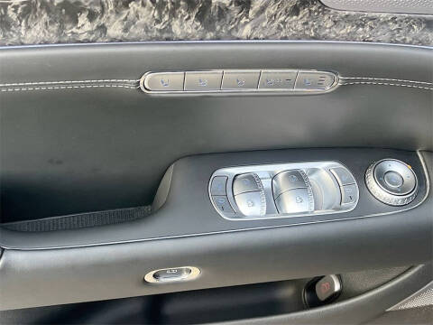 2024 Genesis G90 3.5T e-Supercharger