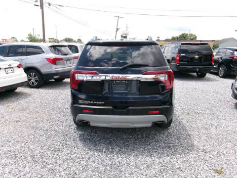 2021 GMC Acadia SLT