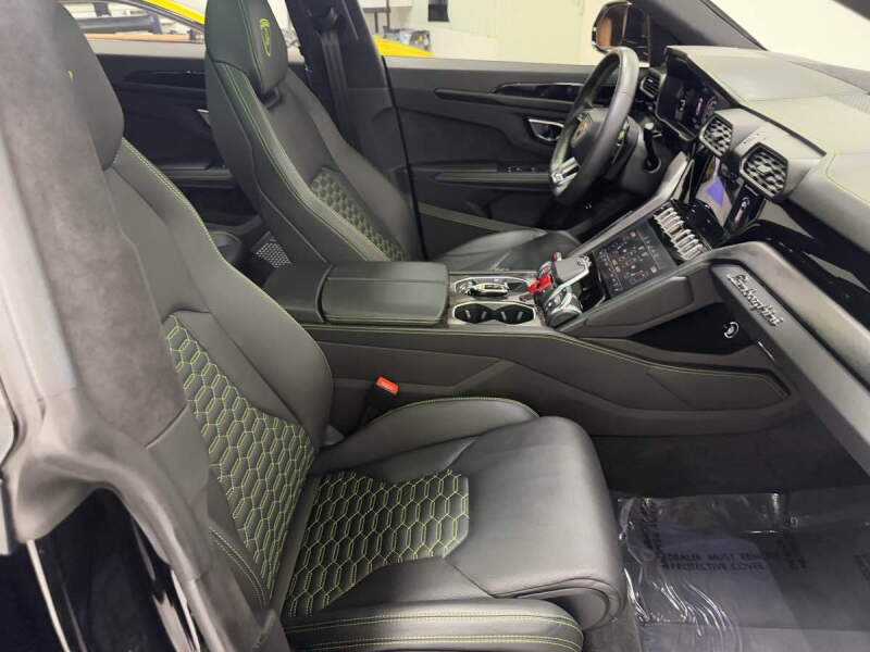 2021 Lamborghini Urus