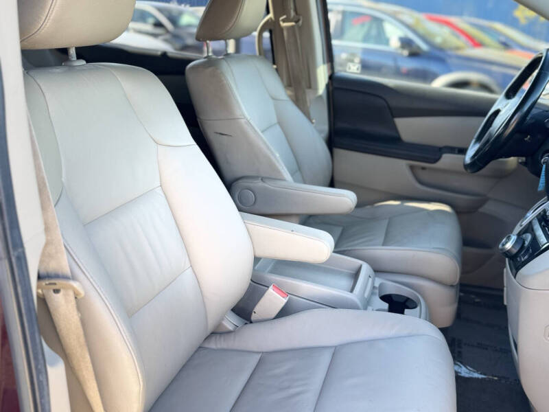 2012 Honda Odyssey EX-L w/DVD