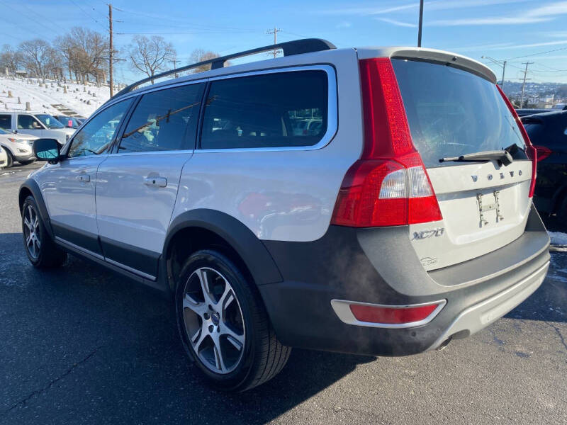 2013 Volvo XC70 T6 Premier Plus