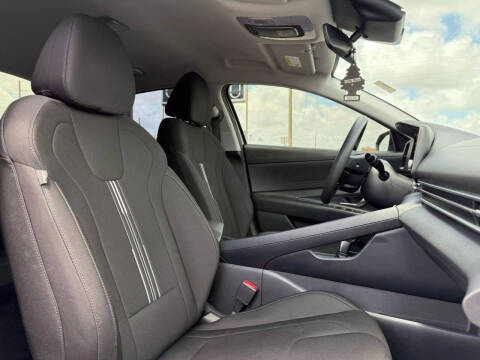 2022 Hyundai Elantra