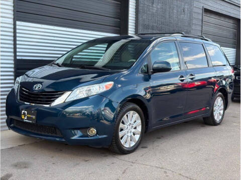 2011 Toyota Sienna