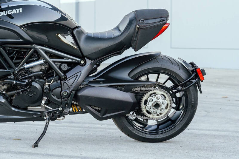 2011 Ducati Diavel