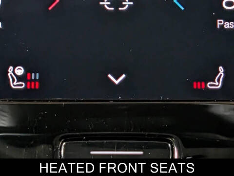 2025 Volvo XC60 B5 Plus Dark Theme