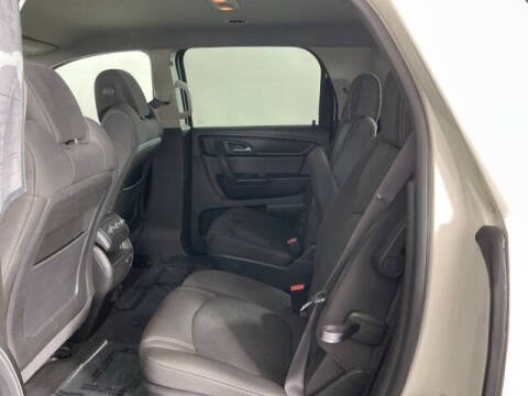 2015 GMC Acadia SLE-2