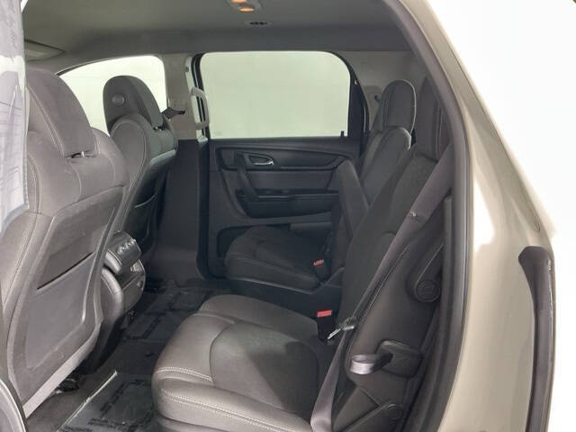 2015 GMC Acadia SLE-2