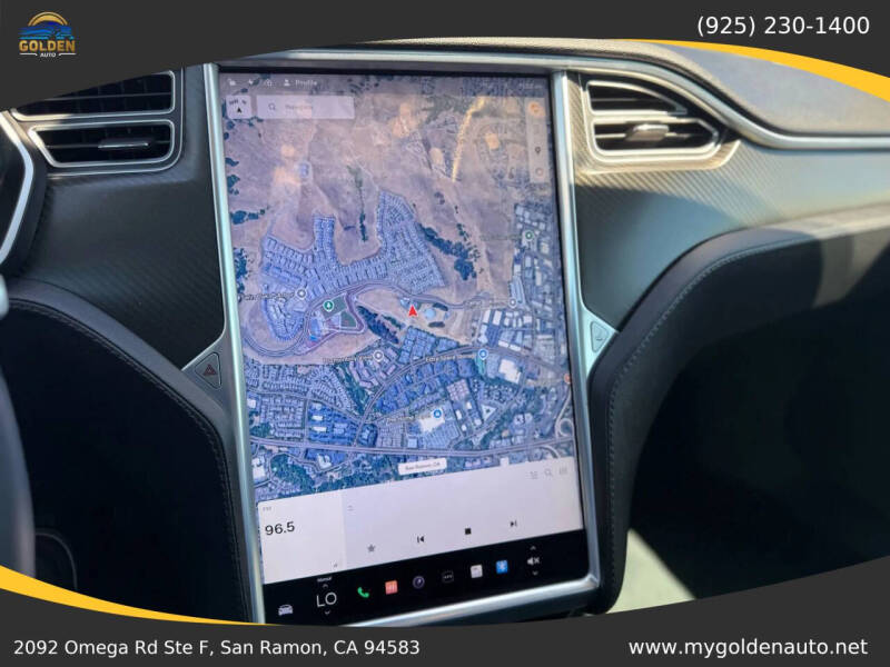 2015 Tesla Model S 85