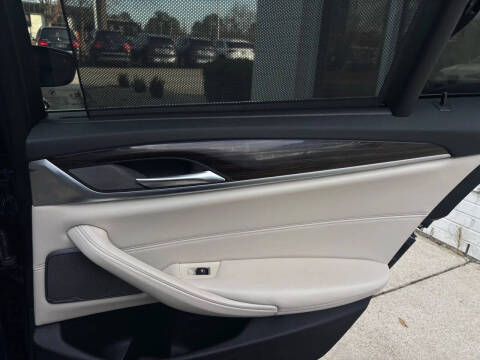 2019 BMW 5 Series 540i