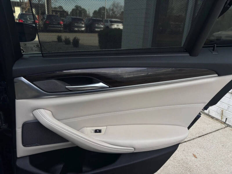 2019 BMW 5 Series 540i