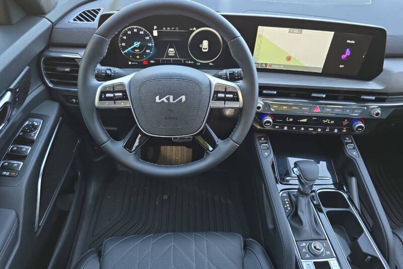 2025 Kia Telluride SX