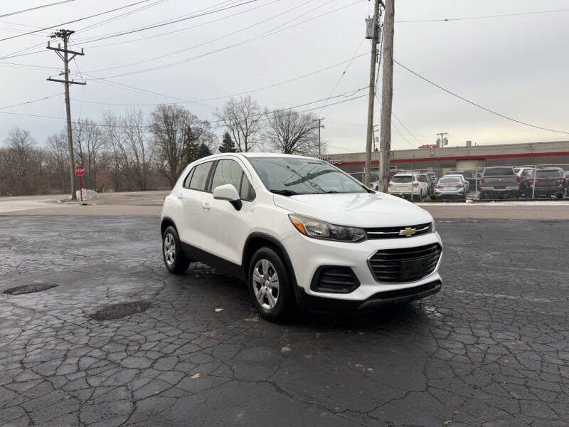 2017 Chevrolet Trax LS's photo