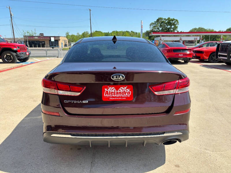 2019 Kia Optima LX