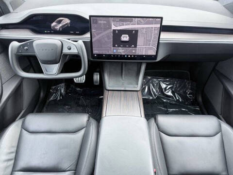 2023 Tesla Model X Standard Range