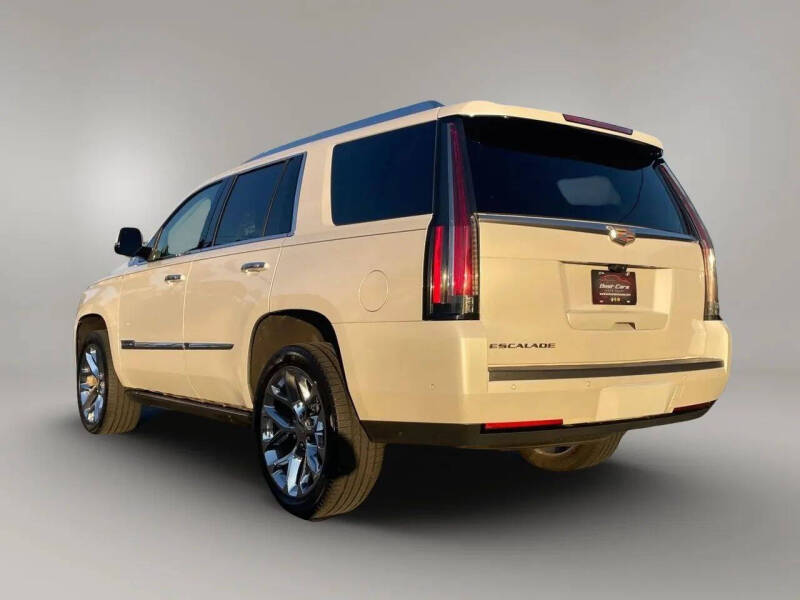 2017 Cadillac Escalade Premium Luxury