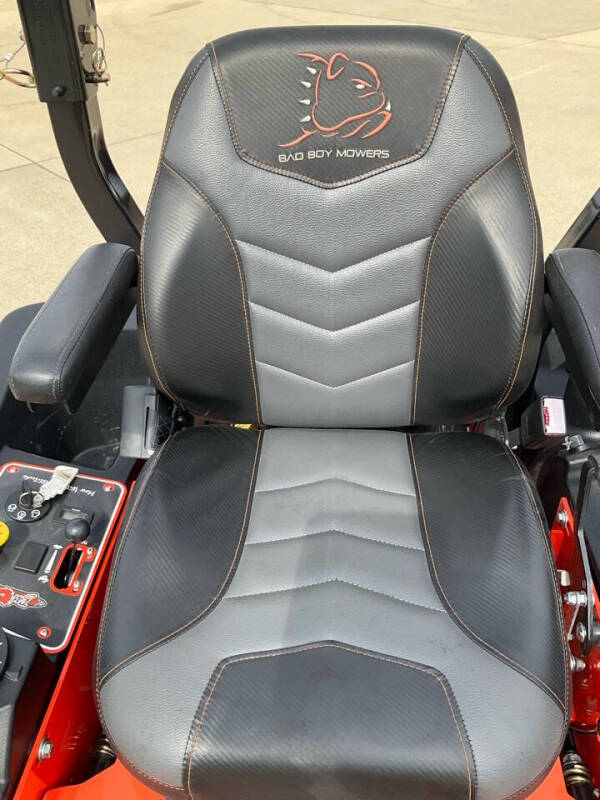 2021 Bad Boy MAVERICK 60