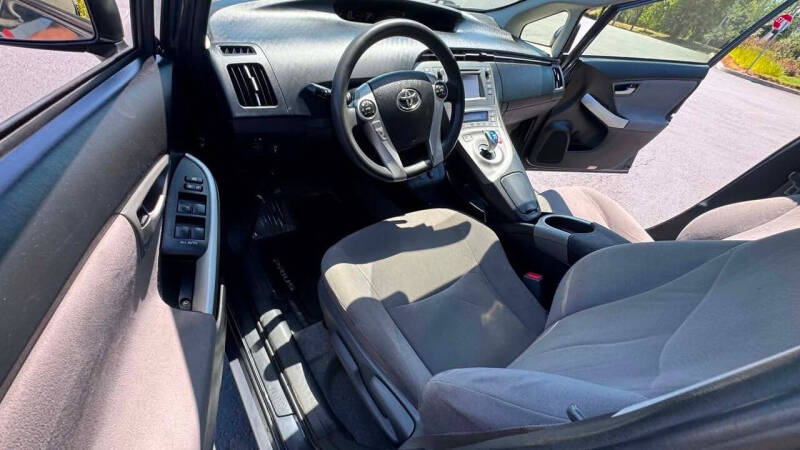 2015 Toyota Prius Two