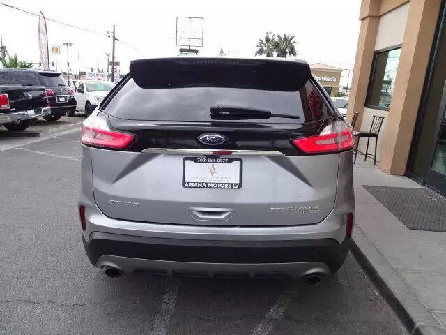 2020 Ford Edge Titanium