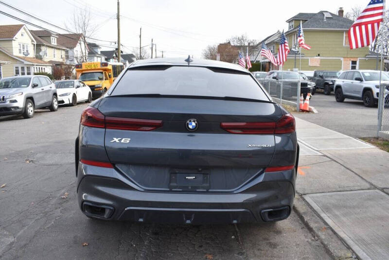 2022 BMW X6 xDrive40i