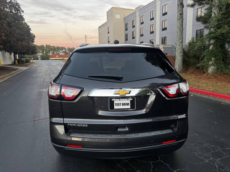 2017 Chevrolet Traverse LS