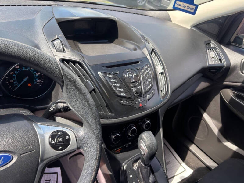 2015 Ford Escape S