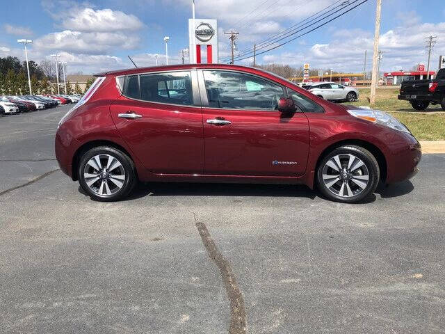 2016 Nissan LEAF SL