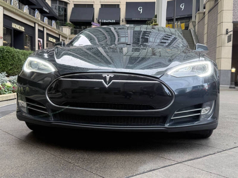 2013 Tesla Model S Performance