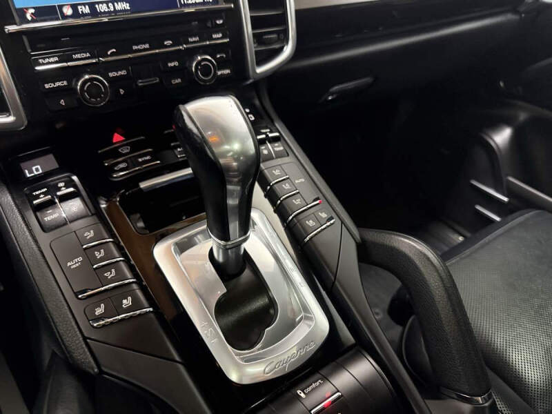2016 Porsche Cayenne S E-Hybrid