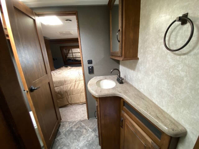 2015 Keystone RV RAPTOR 332