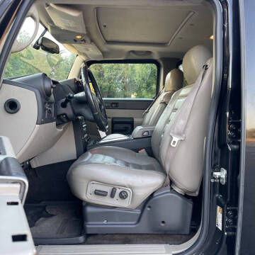 2005 HUMMER H2 Lux Series