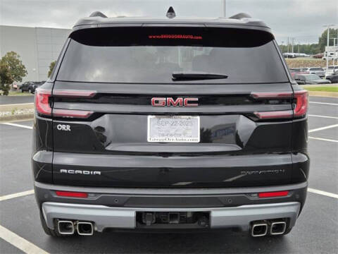 2025 GMC Acadia Elevation