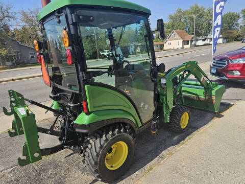 2020 John Deere 1025 R TRACTOR for sale at FCA Sales in Motley MN