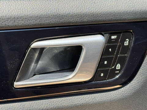 2019 Porsche Cayenne E-Hybrid