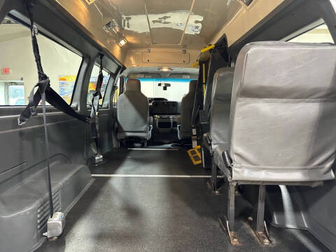 2013 Ford E-Series E-150